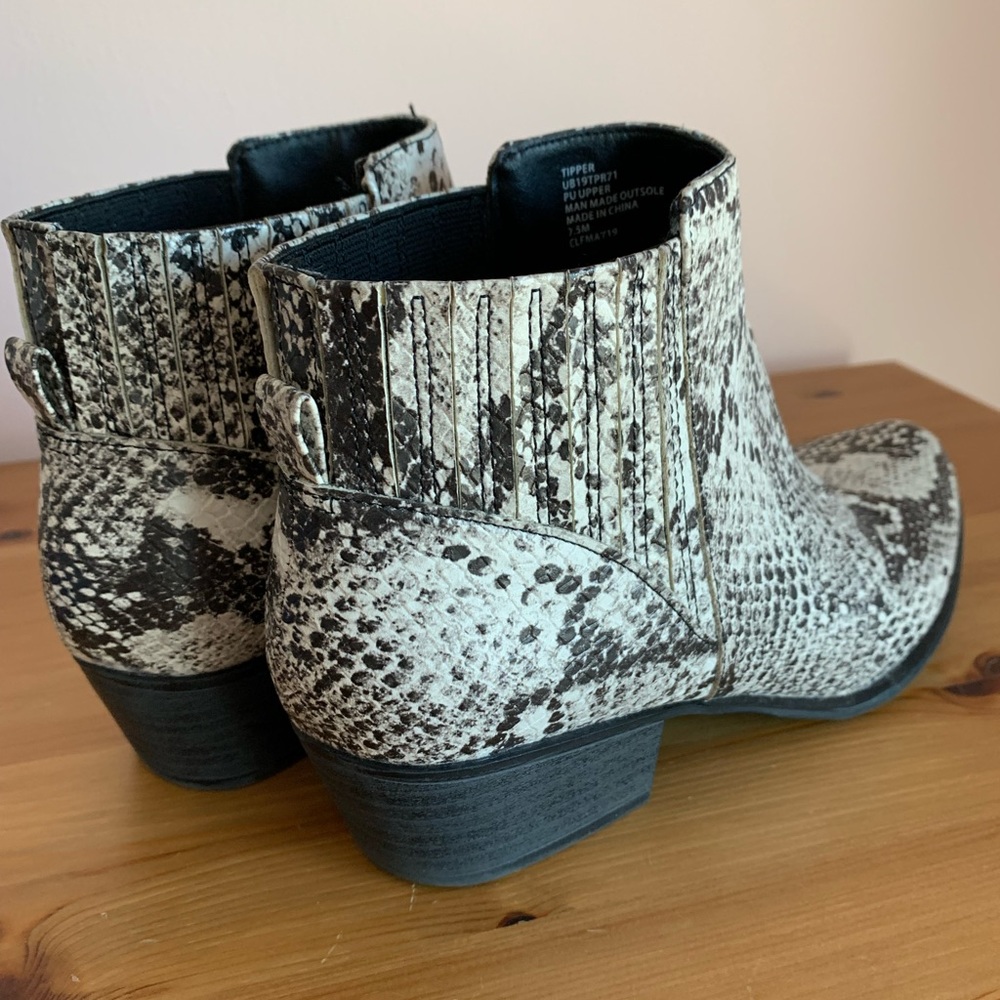 UnionBay Boots